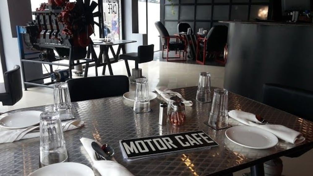 Motor Cafe-4